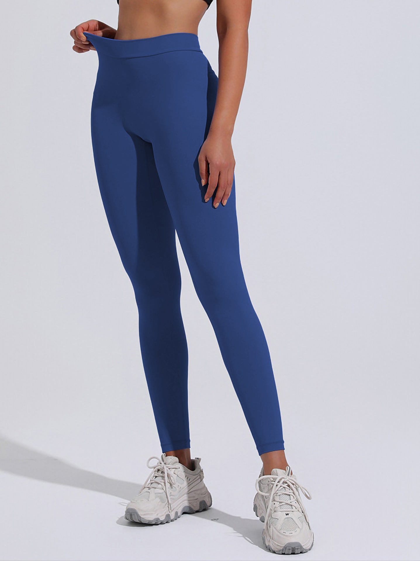 Naked-Feel Yoga Pants for Women in Barbie Pink, High-Waisted, Butt-Lifting, Outerwear, Outdoor Sports, Seamless Fitness Wear, Tight-Fitting Long Pants